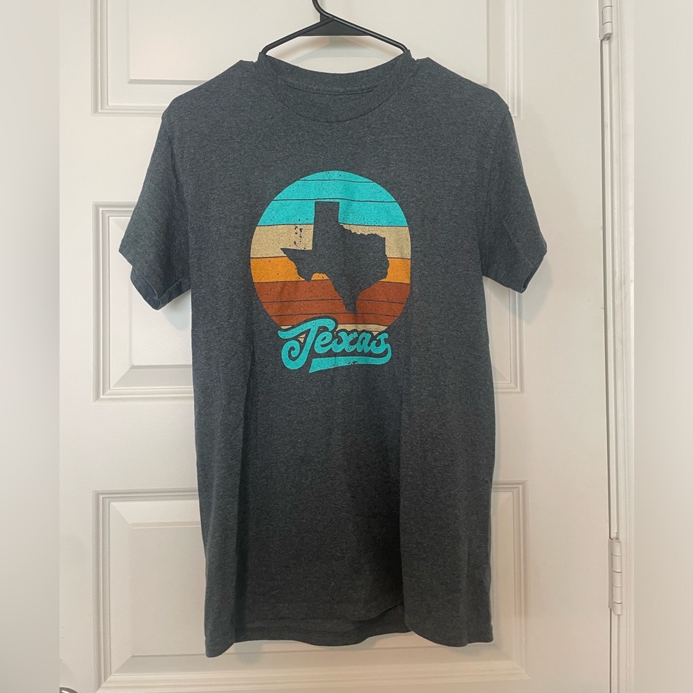 Texas Graphic T-Shirt in Charcoal